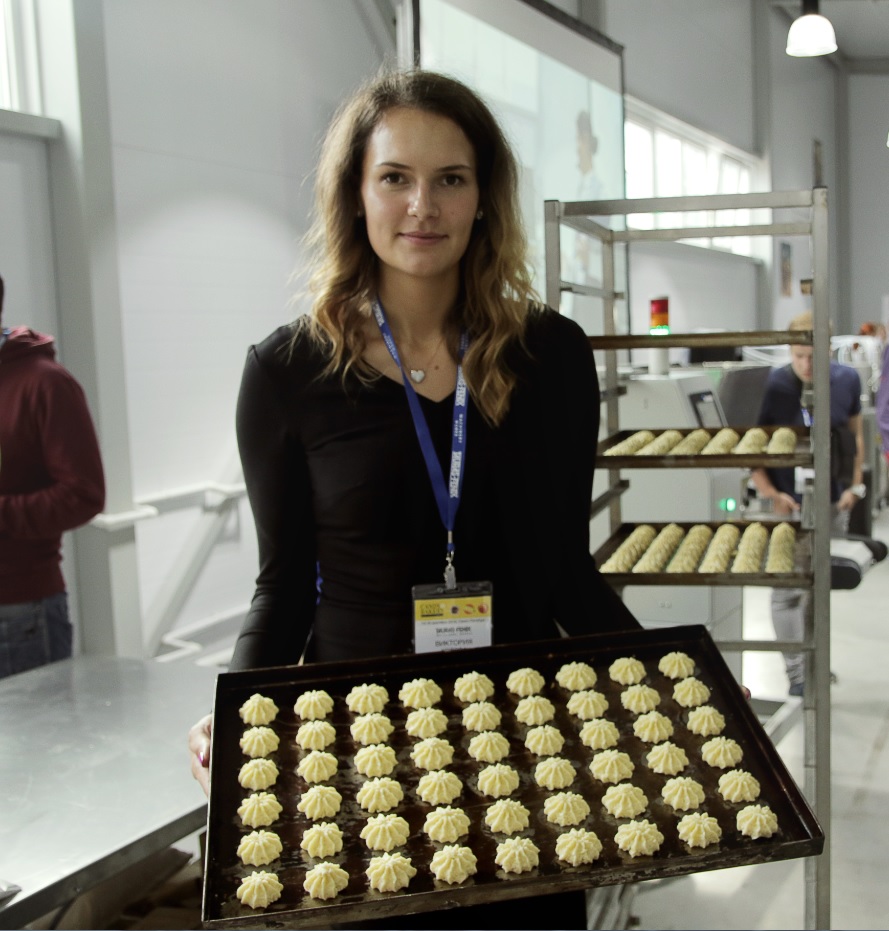 Candy-and-Bakery-2016